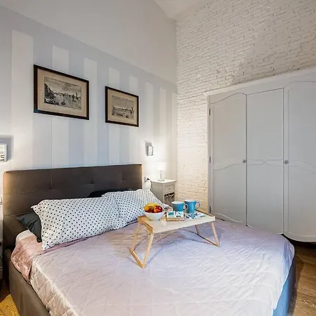 Elegante Casa Ai Piedi Di Piazzale Michelangelo Florencie